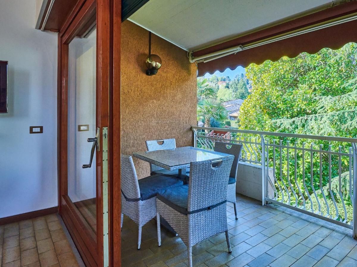 Apartment Hermitage-19 By Interhome Porto Valtravaglia Eksteriør bilde