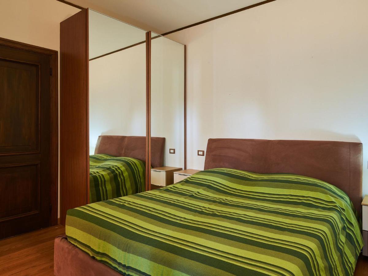 Apartment Hermitage-19 By Interhome Porto Valtravaglia Eksteriør bilde